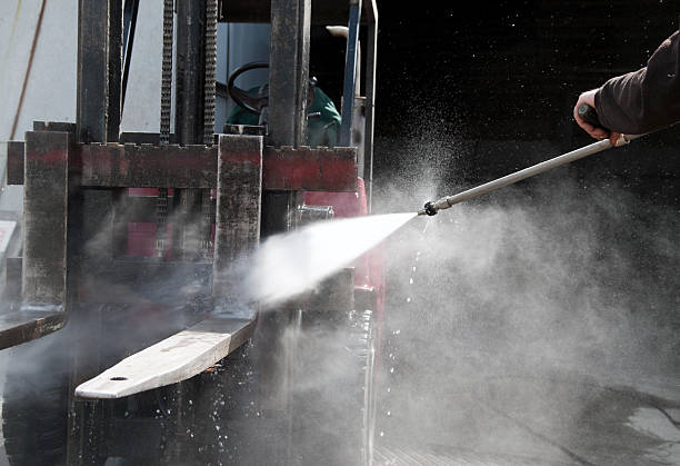 Best Playground Equipment Cleaning  in Lyndonville, VT